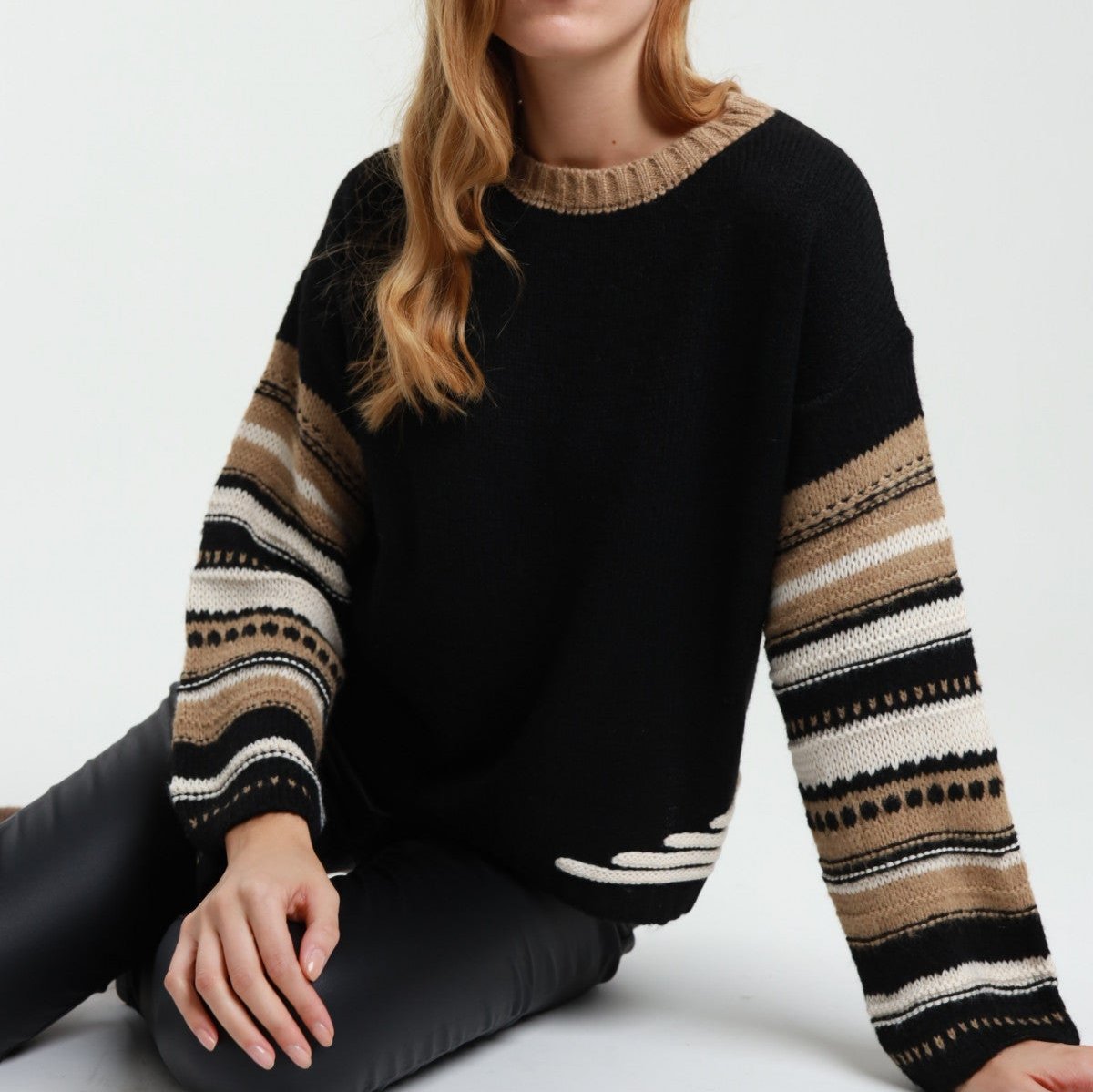 Contrast Stripe Crewneck Sweater-Black