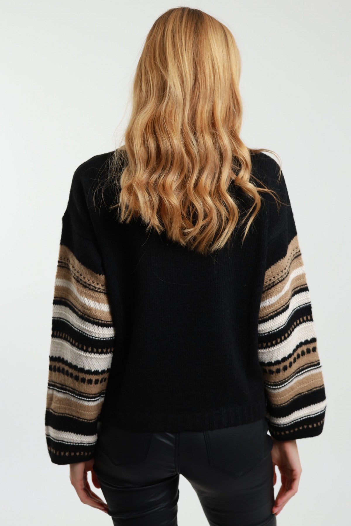 Contrast Stripe Crewneck Sweater-Black